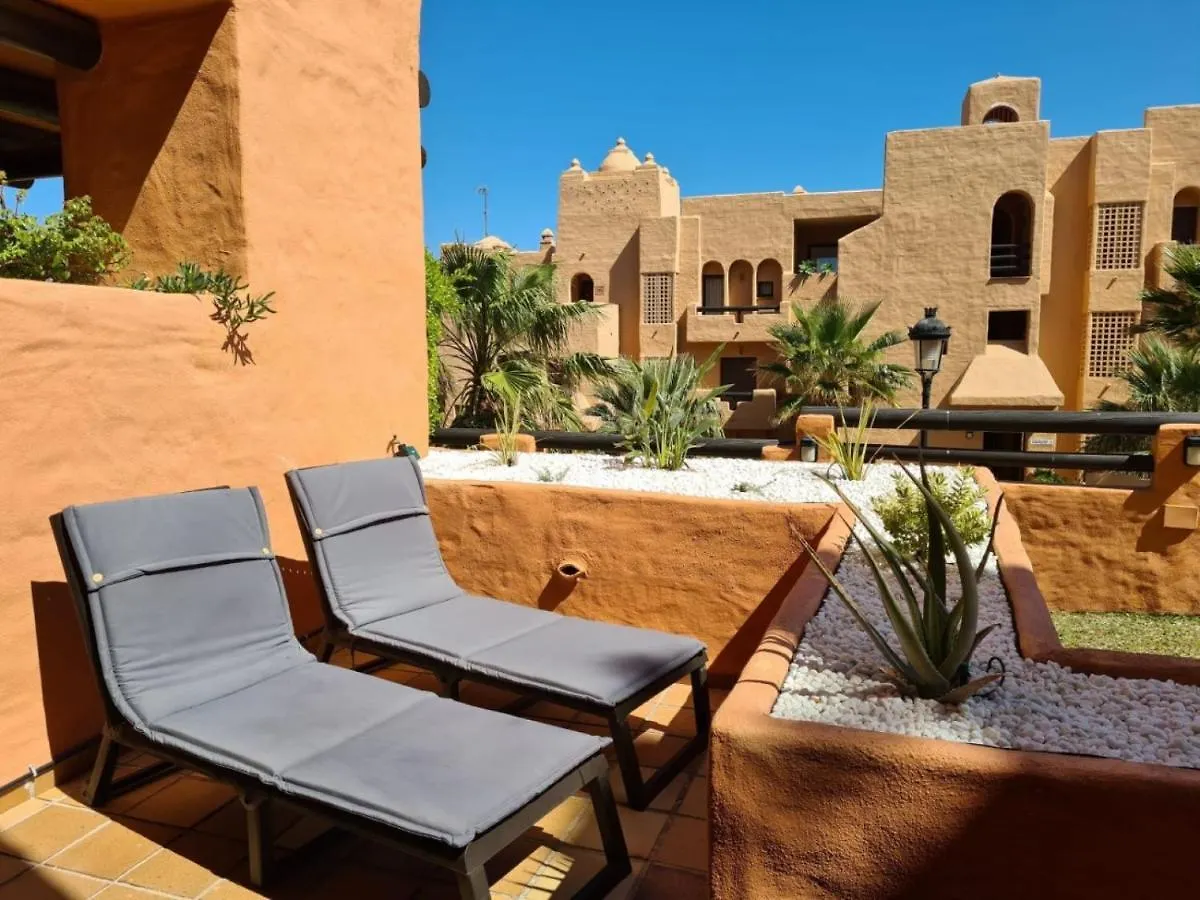 Superb 2-Bed Apartment In Duquesa Manilva 0*,